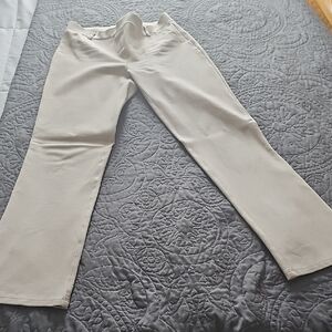 Cream Ankle Cropped Pants with Relaxed Fit